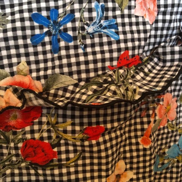 Zara gingham Floral top - Picture 2 of 3